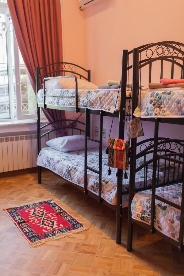 Land Of Fire Hostel Baku Eksteriør bilde