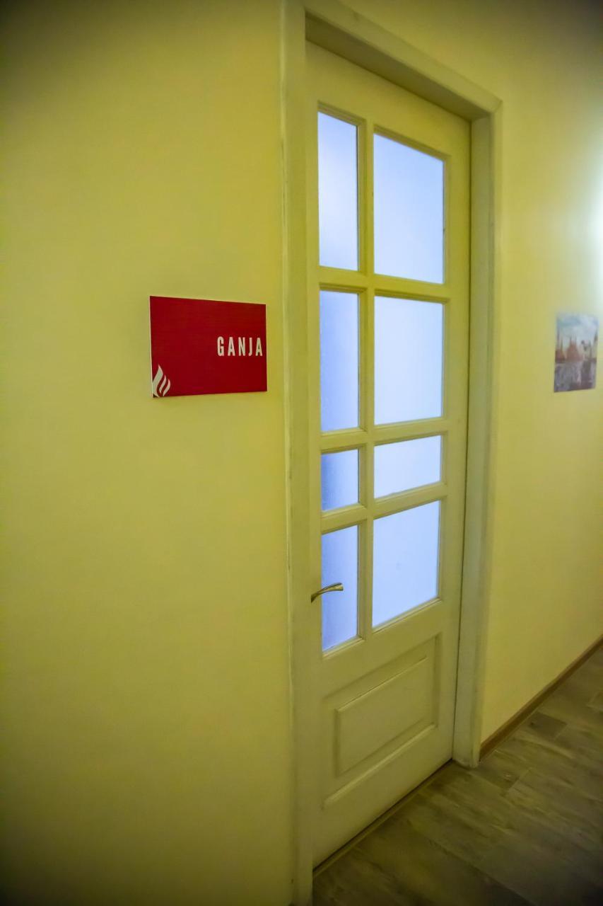 Land Of Fire Hostel Baku Eksteriør bilde